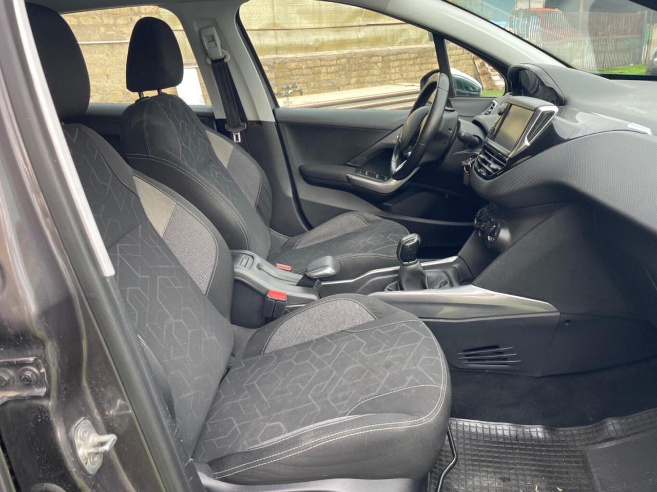 Peugeot 2008 BlueHDi 100 Allure