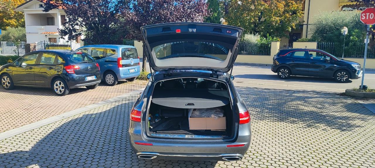 Mercedes-benz E 220 d S.W. Auto Premium Plus