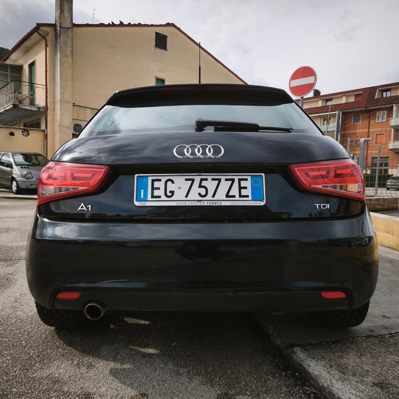 Audi A1 1.6 TDI 105 CV Ambition 3 p E5