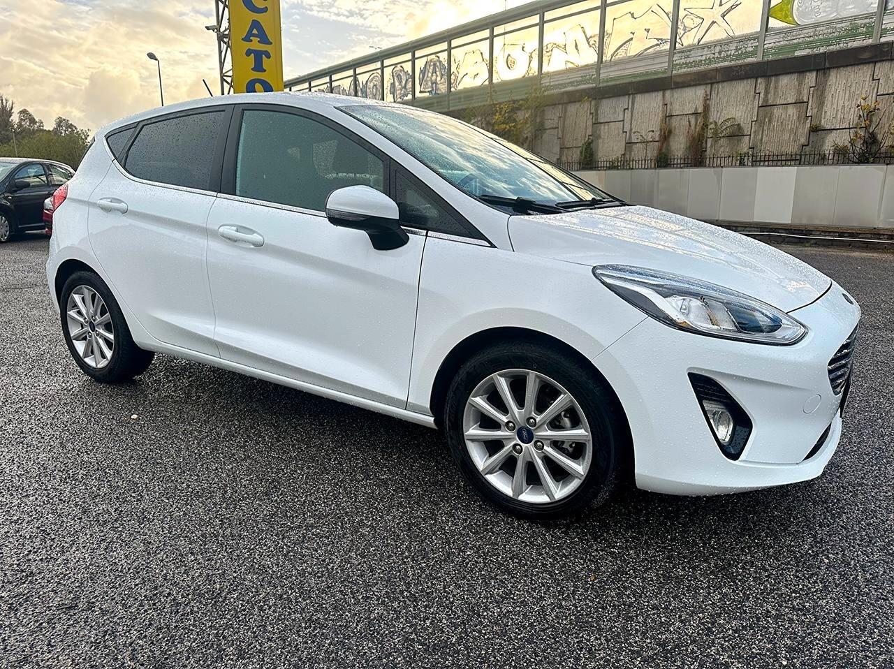 Ford Fiesta 1.5 EcoBlue 5 porte Titanium SOLO KM 80000