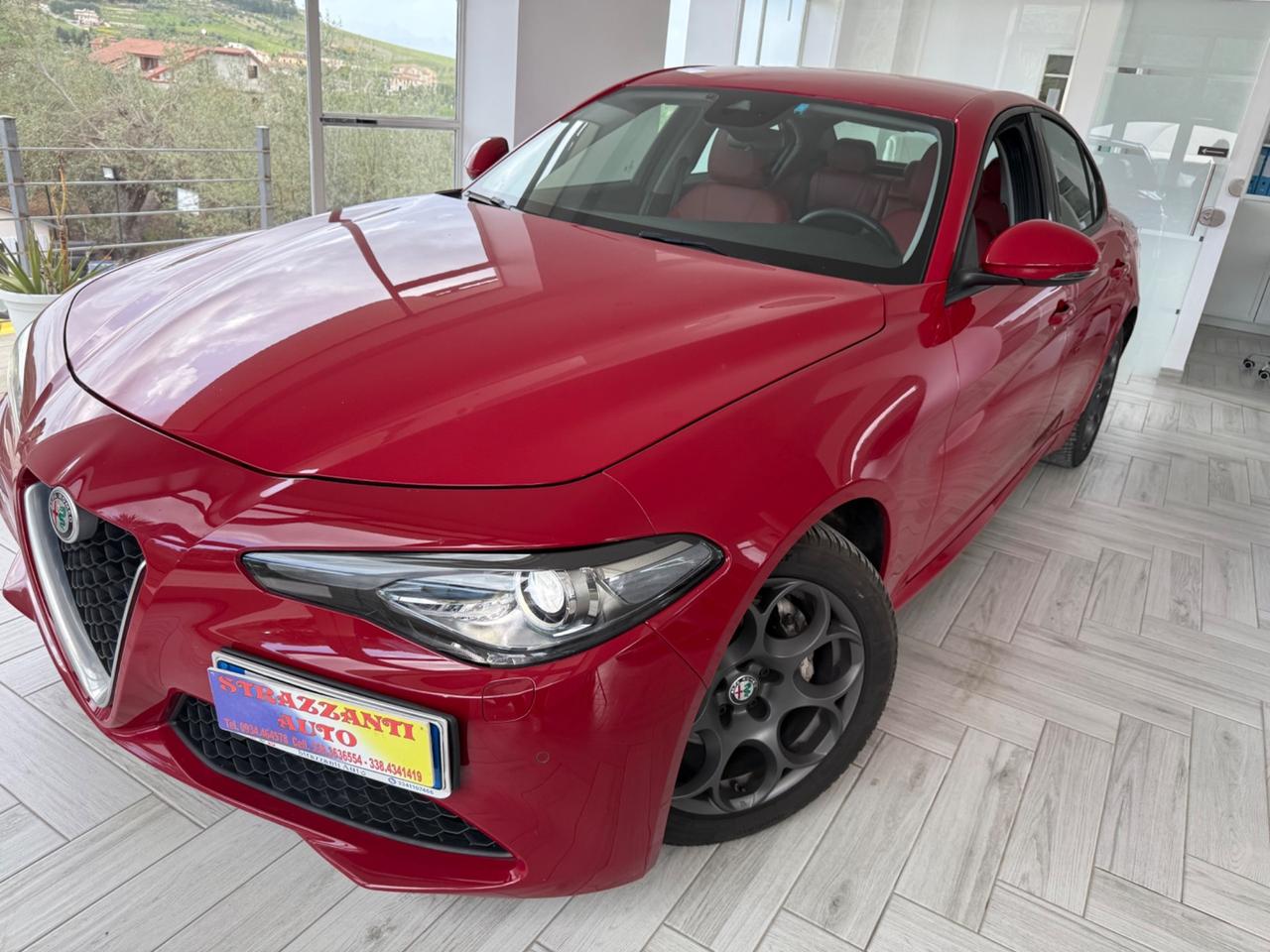 Alfa Romeo Giulia 2.2TurboD150cv ROSSO FERRARI+CARTIER2019