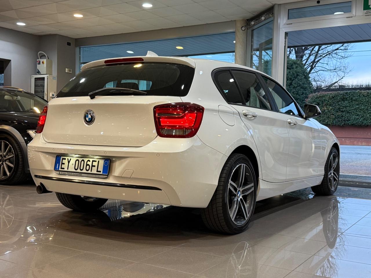 Bmw 118 118d 5p Sport UNICO PROPRIETARIO !
