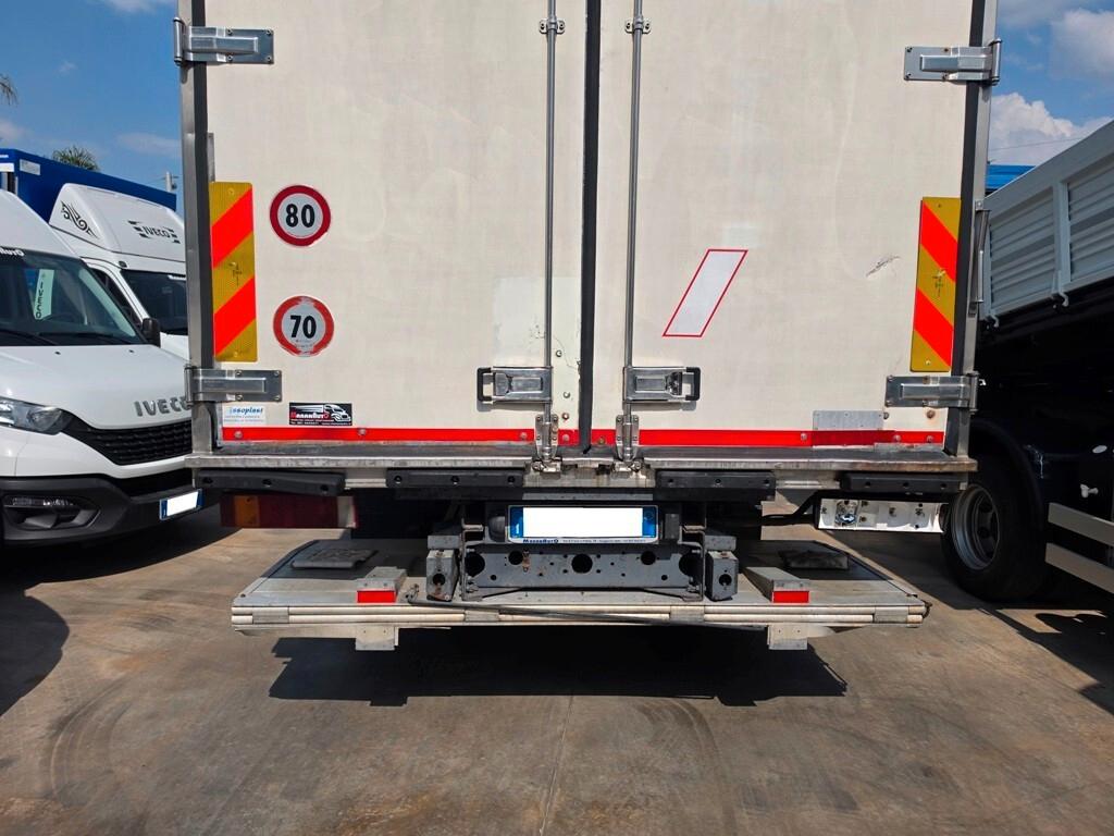 IVECO EUROCARGO 160E28 EURO 5 FRIGO CON PEDANA-2009