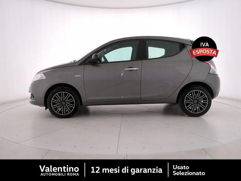Lancia Ypsilon 1.0 FireFly 5 porte S&S Hybrid Silver Plus