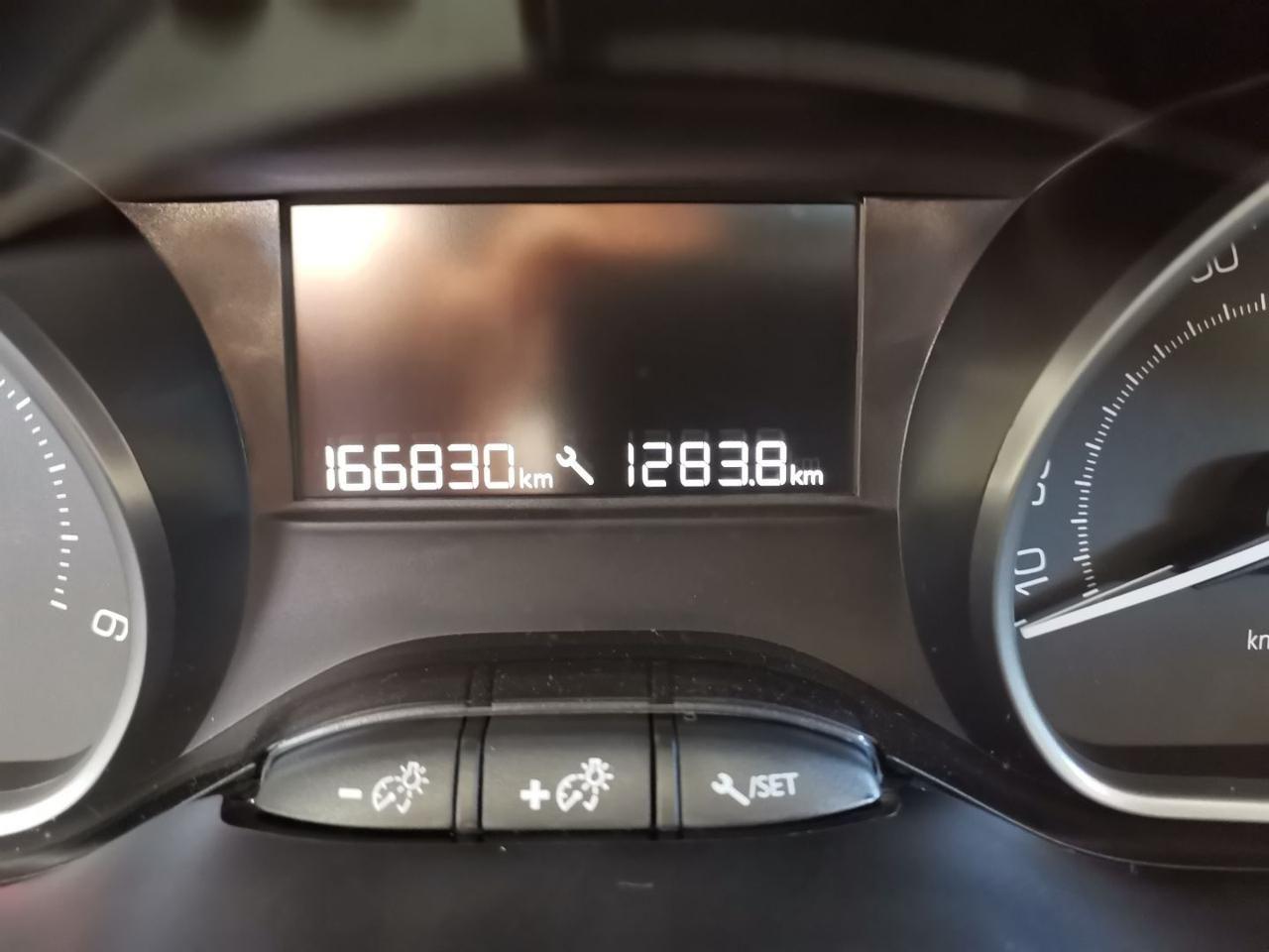 Peugeot 208 BlueHDi 75 5 porte Active