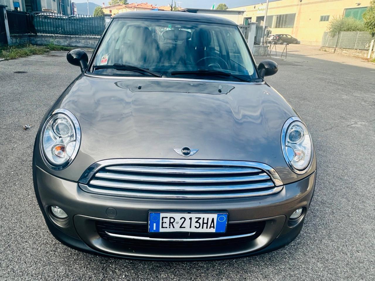 Mini Cooper D 1600 110cv 180000 km