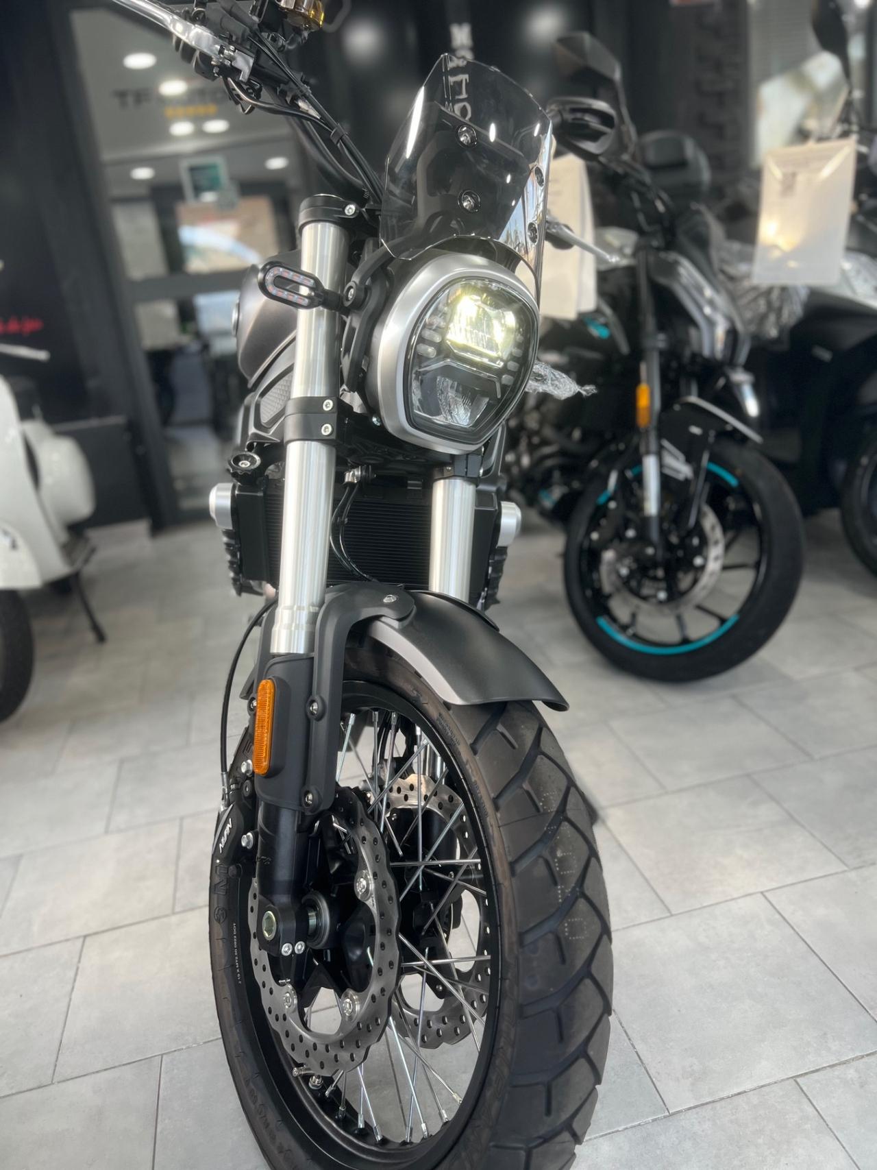 Voge Trofeo 525 ACX SCRAMBLER PRONTA CONSEGNA