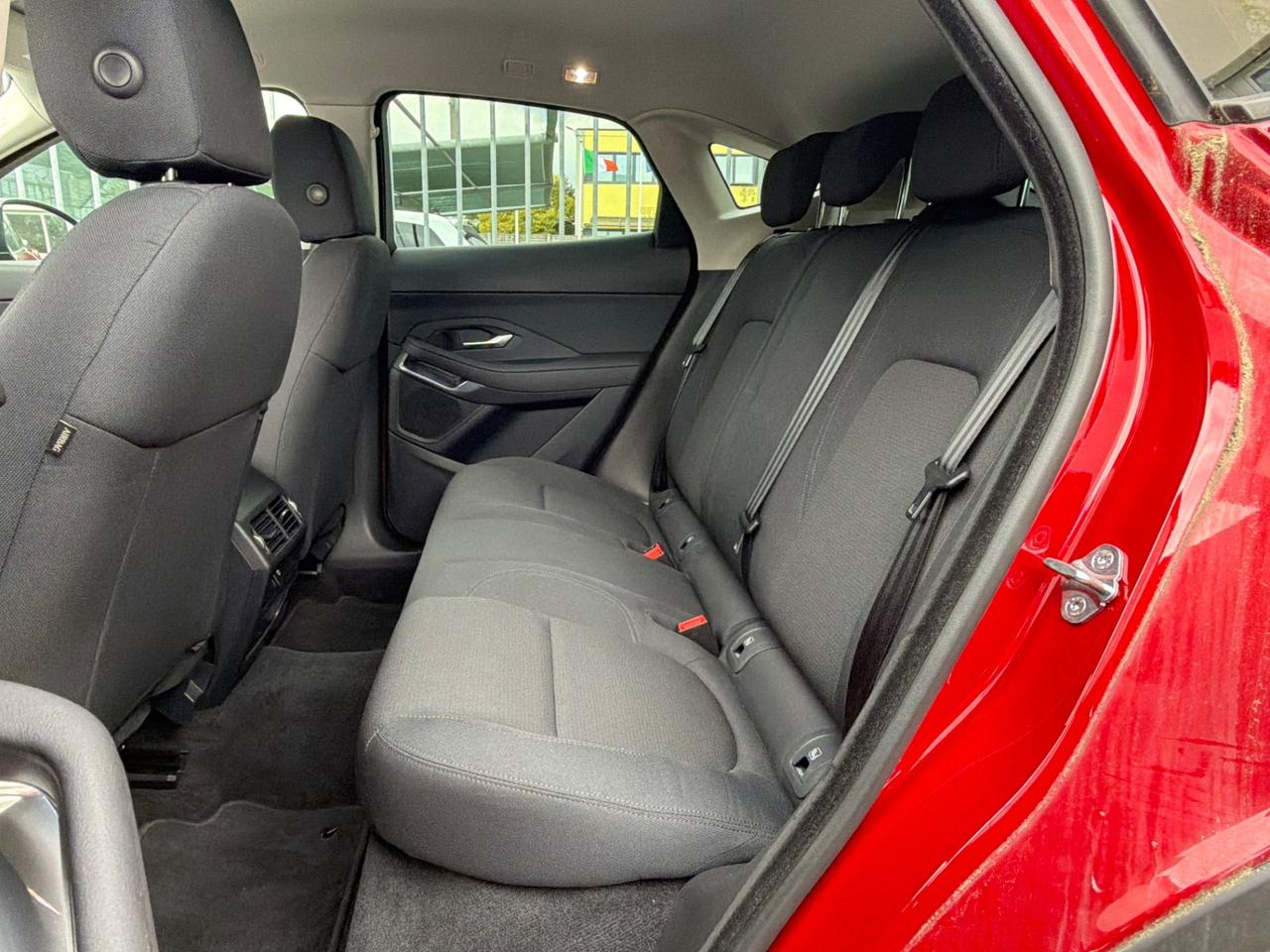 Jaguar E-Pace 2.0 249 CV AWD aut. R-Dynamic HSE