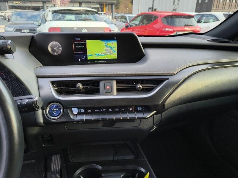 Lexus UX 250 H Hybrid 2 wd