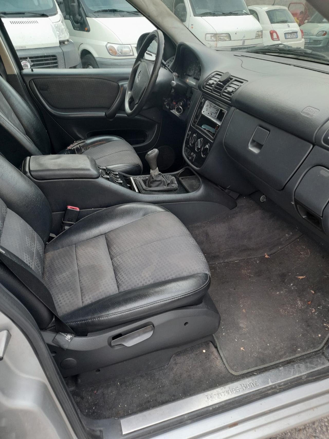 Mercedes-benz ML 270 turbodiesel cat CDI