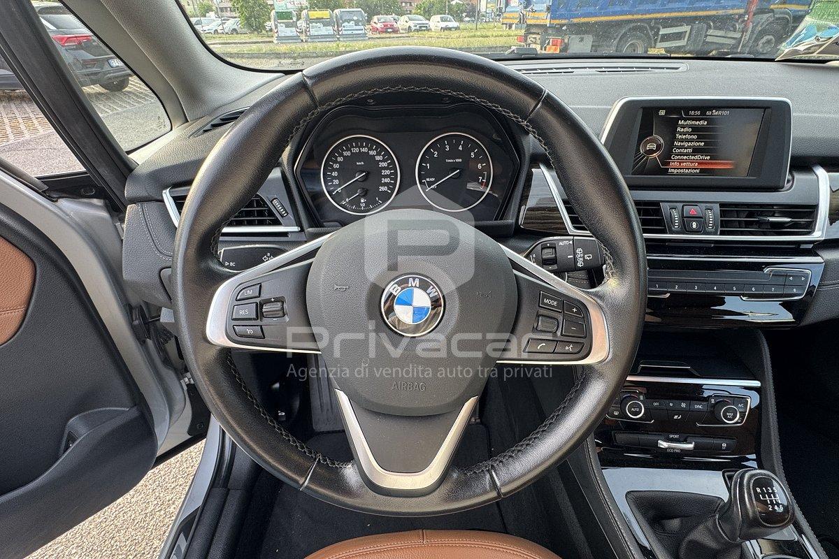 BMW 218i Active Tourer Luxury