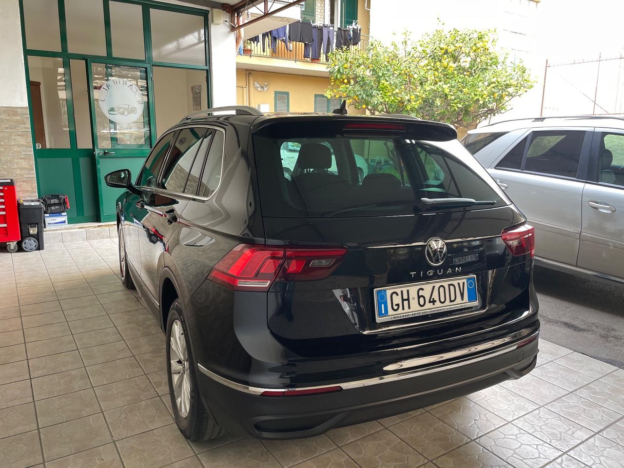 Volkswagen Tiguan 2.0 TDI 150 CV 2021