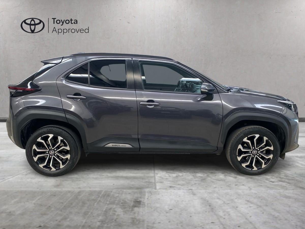 TOYOTA Yaris Cross 2021 - Yaris Cross 1.5h Trend fwd 116cv e-cvt