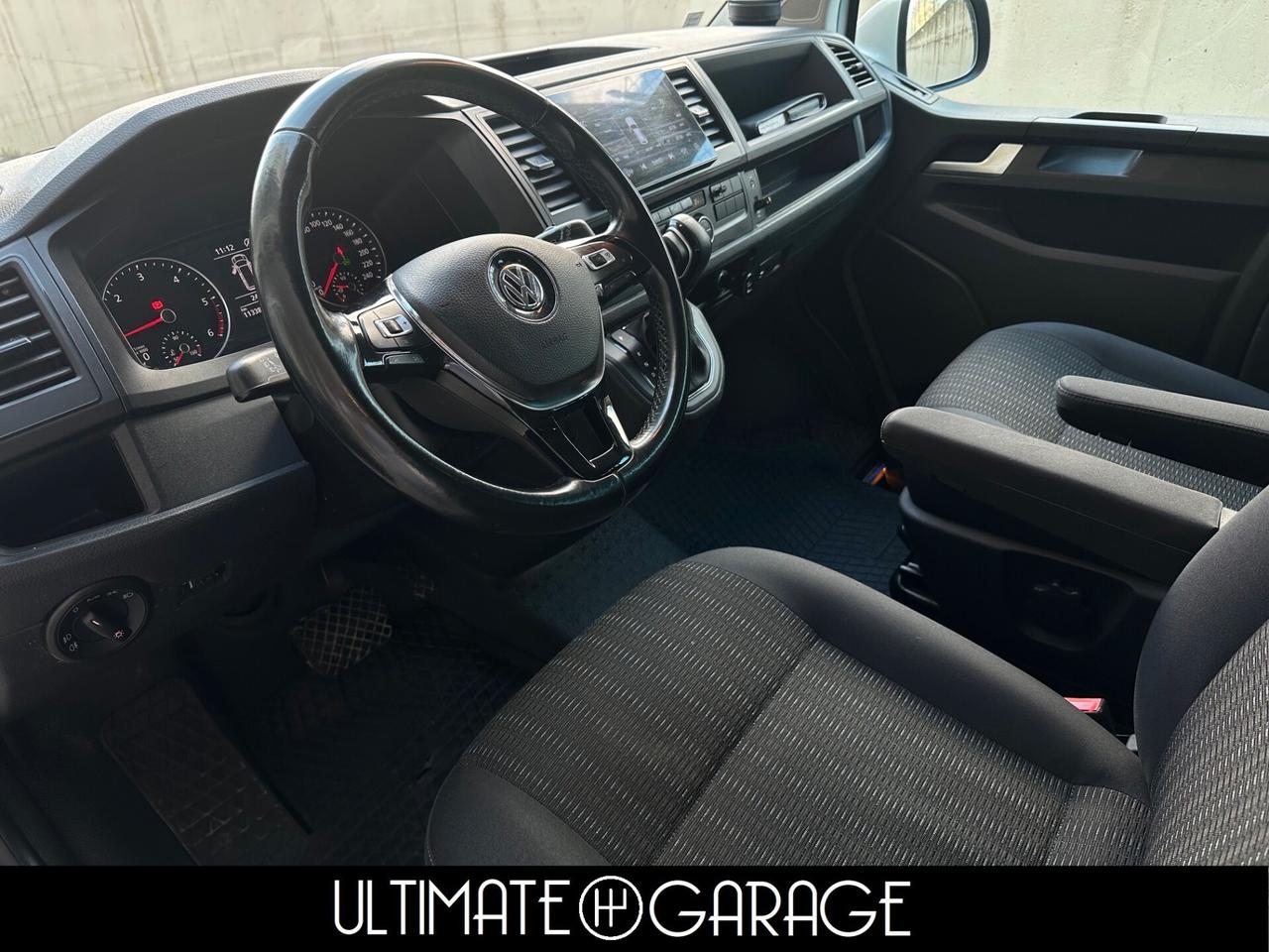 Volkswagen Multivan T6 Caravelle 2.0 TDI DSG Comfortline 9 posti Bicolor