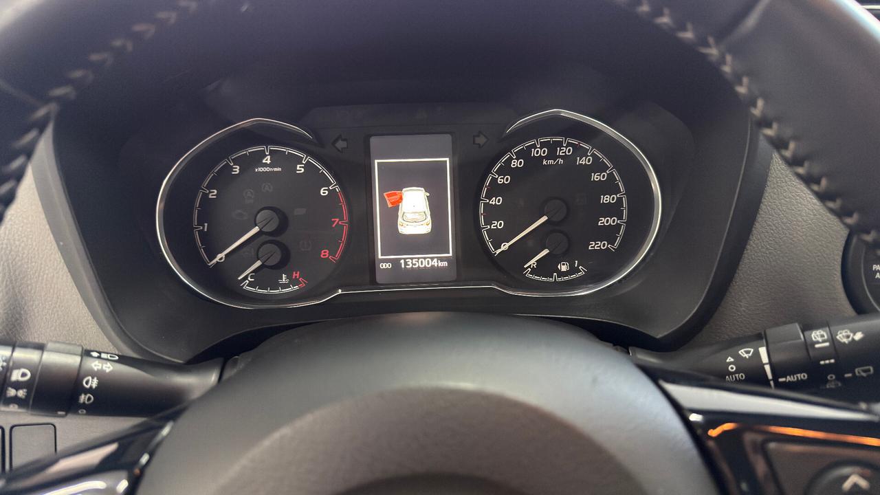 Toyota Yaris 1.0 5 porte Cool 69Cv.