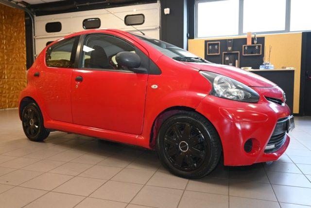 TOYOTA Aygo 1.0 12V VVT-i 5 porte ACTIVE COME NUOVA GARANZIA!!