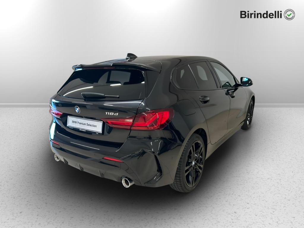 BMW Serie 1 (F40) - 118d 5p. Msport