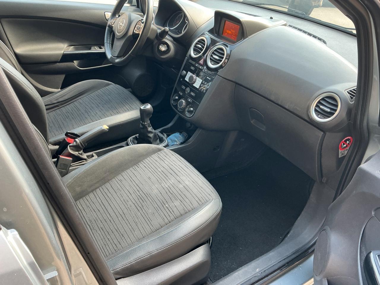 Opel Corsa 1.2 5 porte Edition