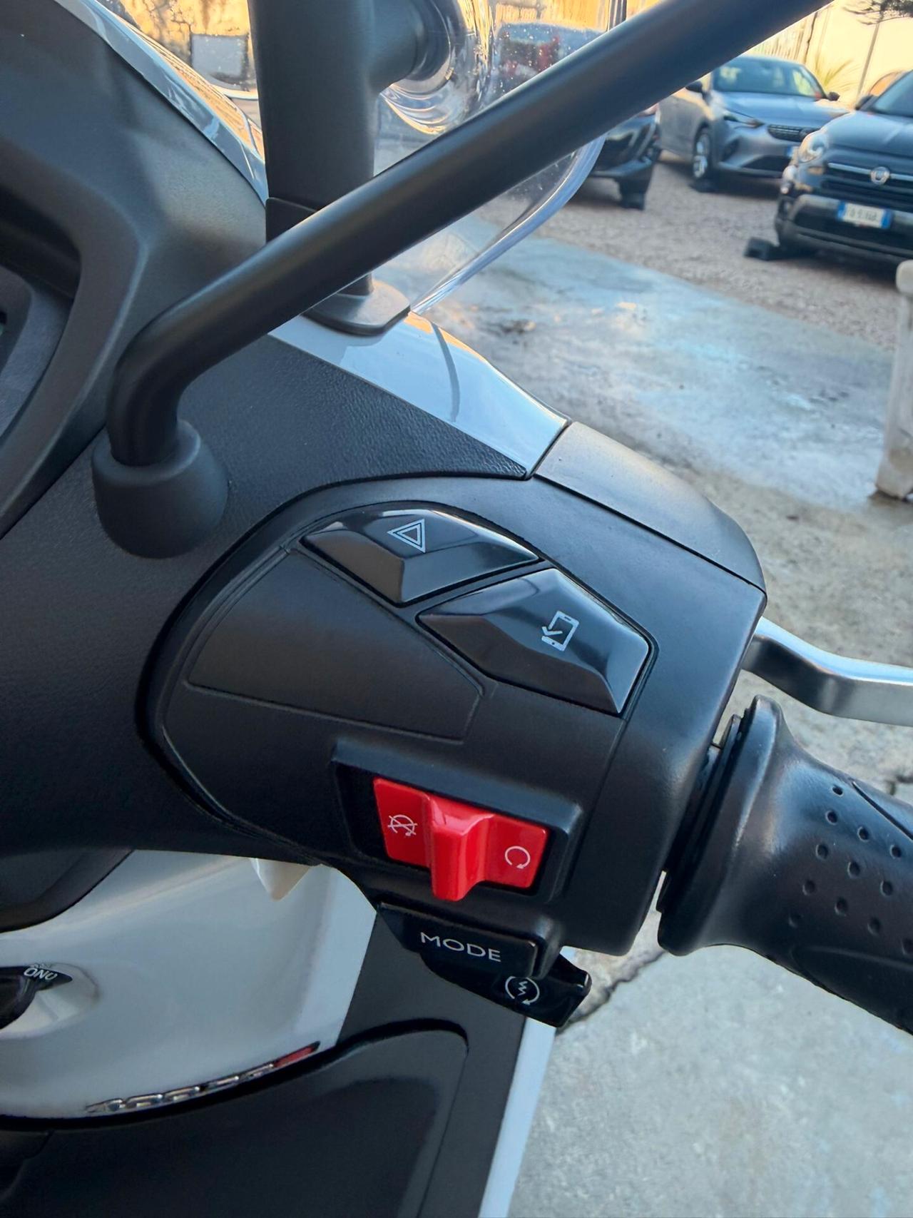 Piaggio Beverly 400 i.e. SPORT