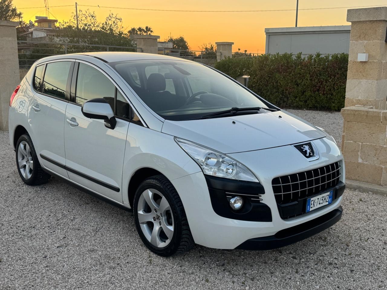 Peugeot 3008 1.6 HDi 112CV Premium