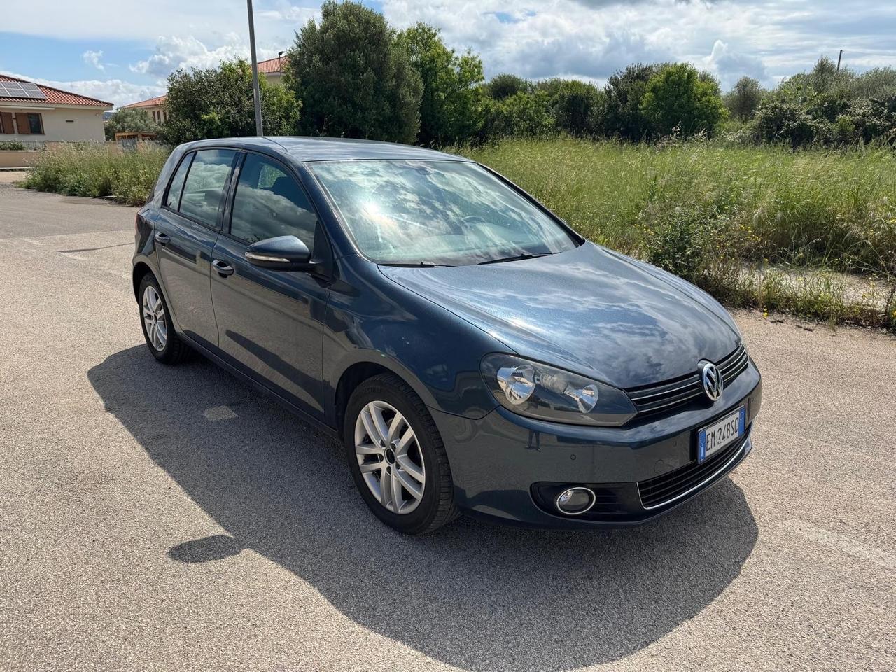 Volkswagen Golf 1.6 TDI DPF 5p. Highline
