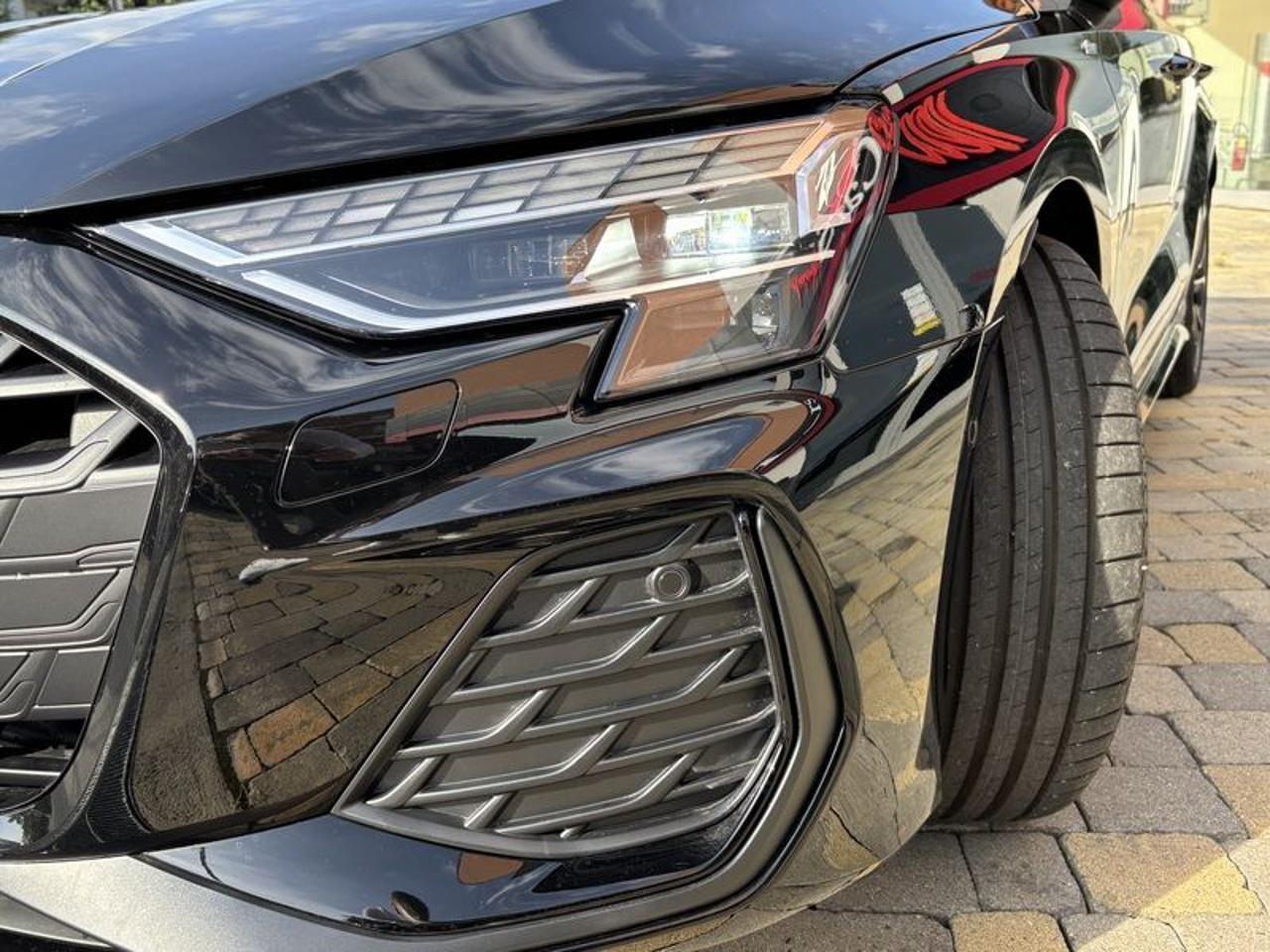 Audi A3 SPB TDI 110 kW S tronic S line edition MATRIX-19"