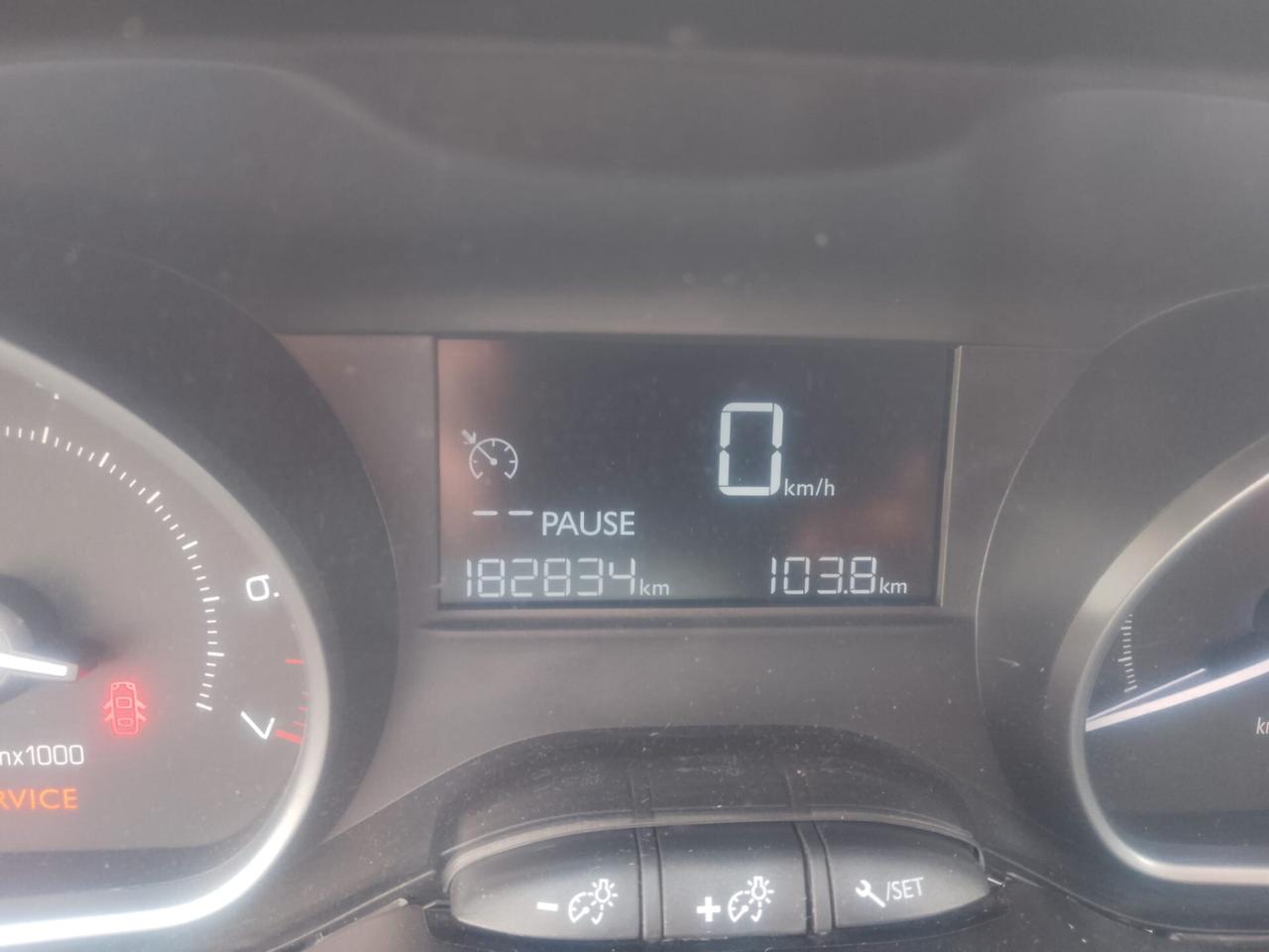 Peugeot 208 PureTech 82 5p. GPL Active