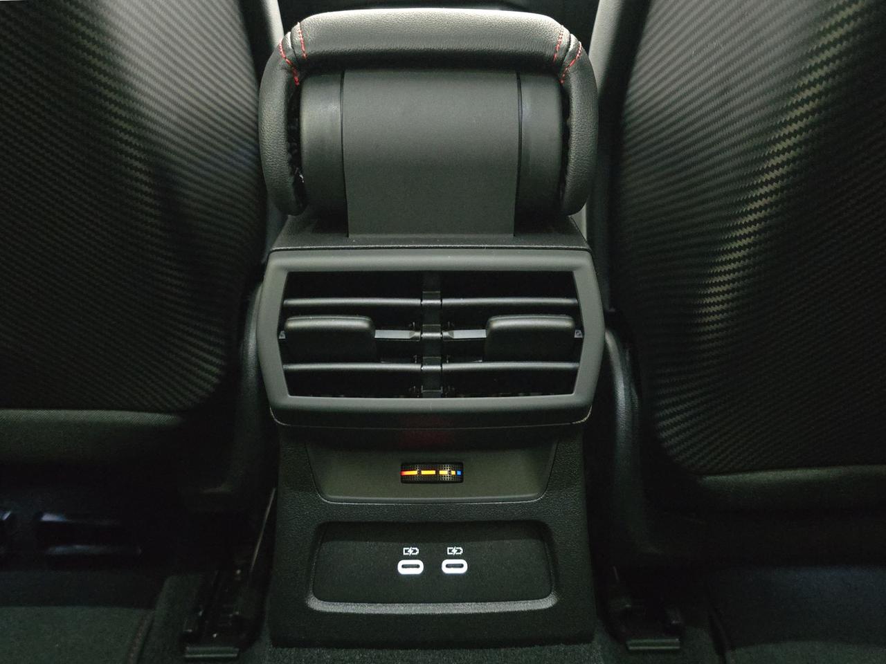 Audi RS3 sportback 2.5 tfsi quattro s-tronic