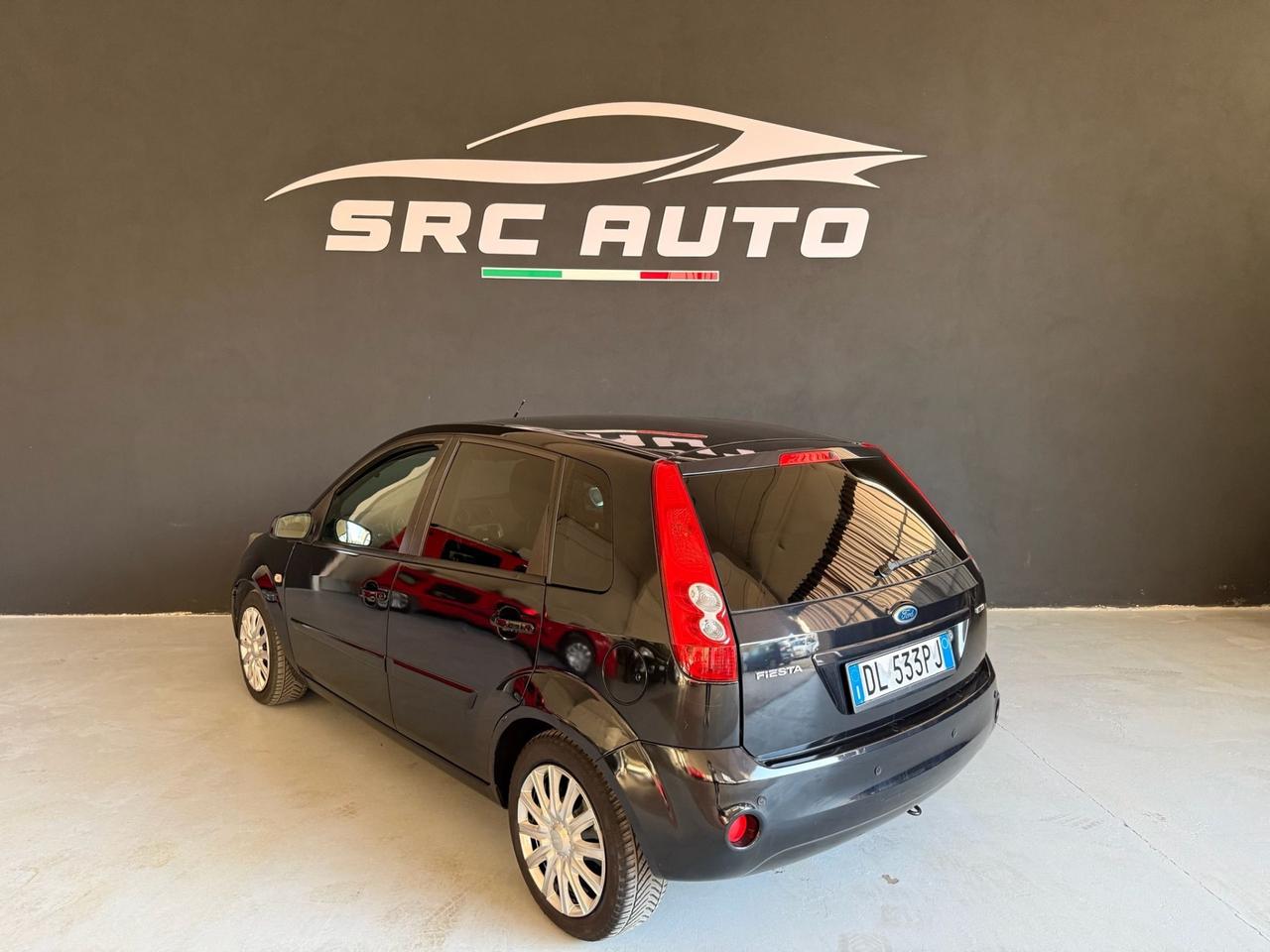 Ford Fiesta 1.4 TDCi 5p. Ghia