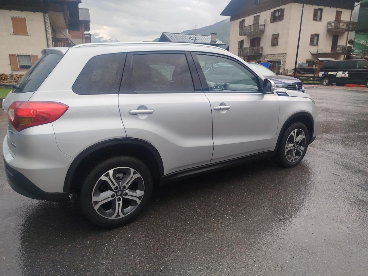 Suzuki Vitara 1.6 DDiS 4WD AllGrip DCT V-Top