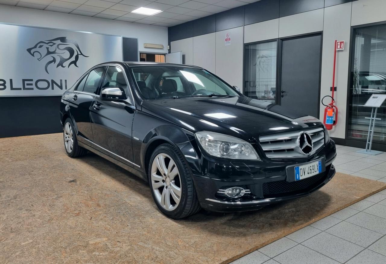 MERCEDES-BENZ C 220 CDI 170 CV AVANTGARDE AMG