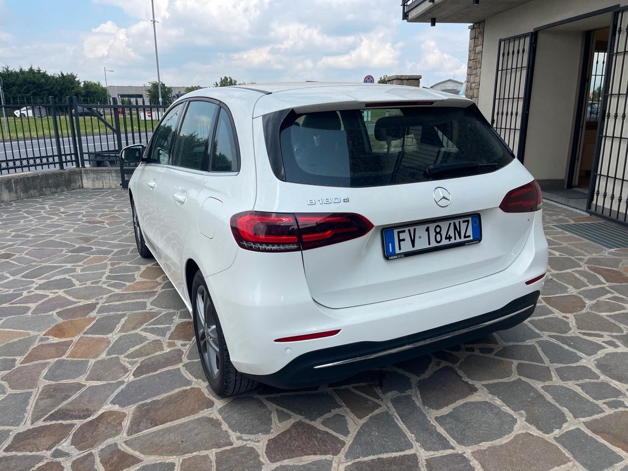 Mercedes-benz B 180 d Automatic Sport