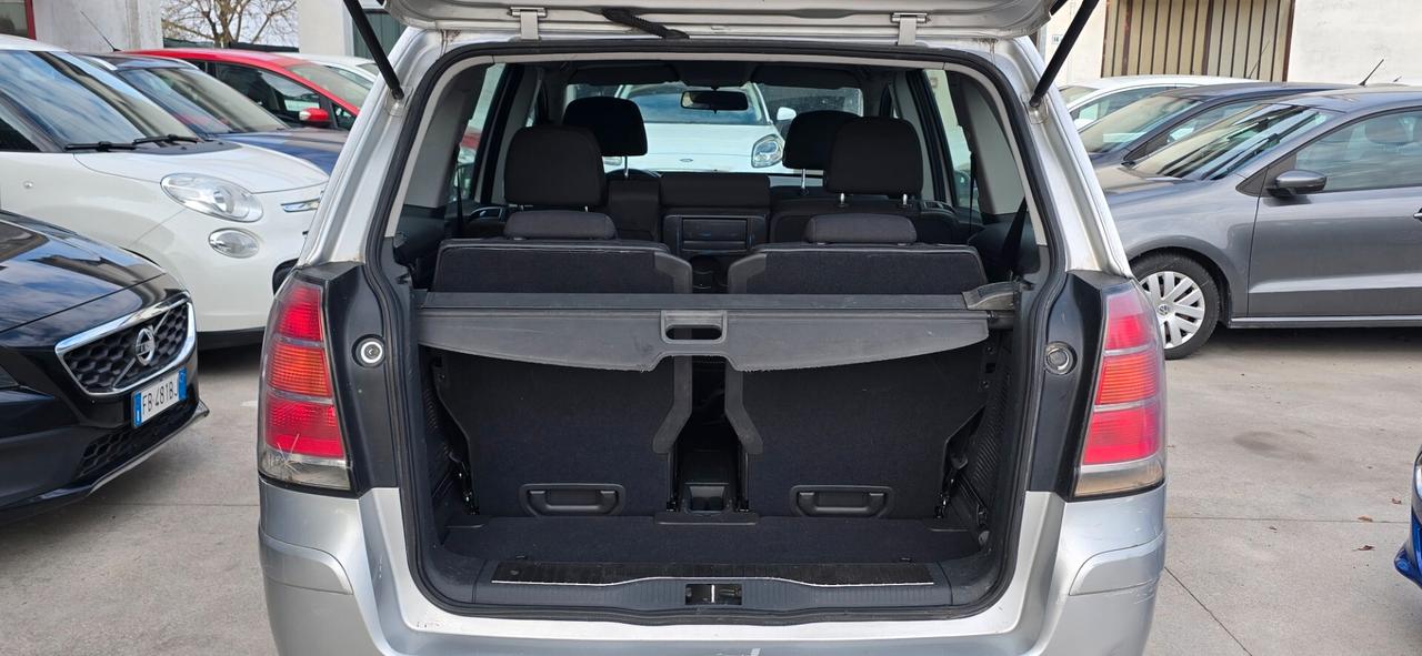 Opel Zafira 1.6 16V ecoM 94CV Cosmo