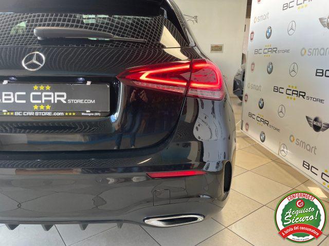 MERCEDES-BENZ A 180 d Premium AMG *NIGHT PACK *TETTO *PACKLUCI