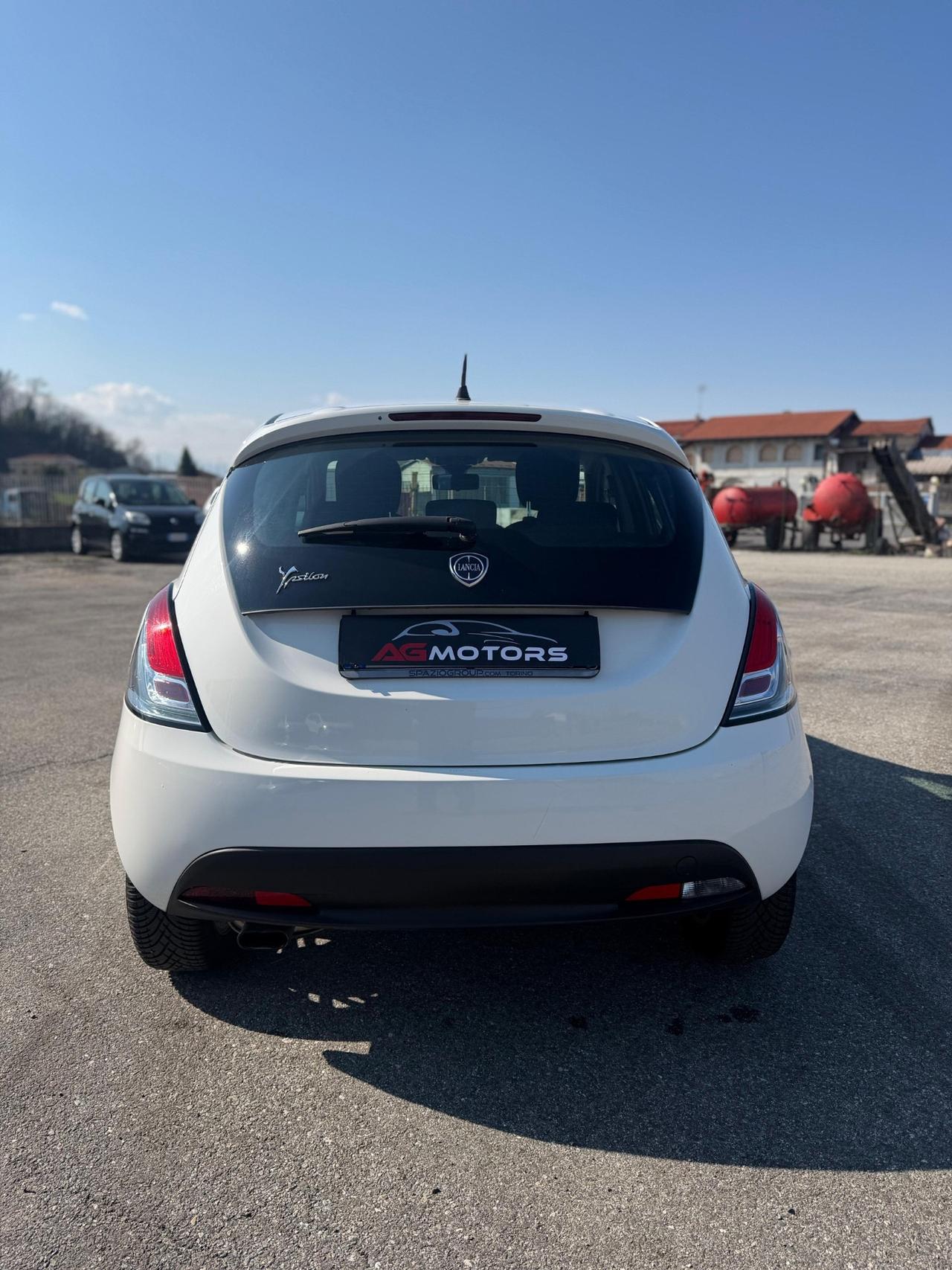 Lancia Ypsilon 1.2 69 CV 5 porte Platinum