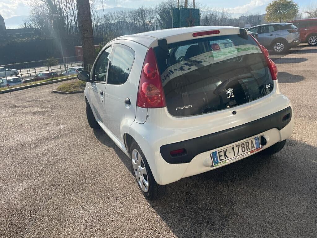 Peugeot 107 1.0 68CV 5p. Allure NEOPATENTATI