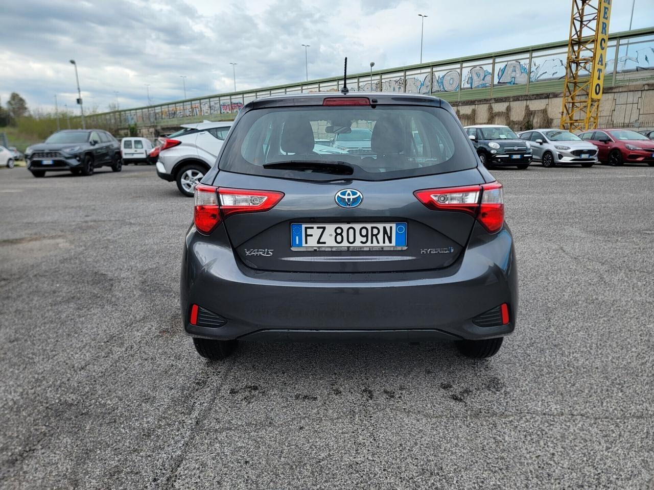 Toyota Yaris 1.5 Hybrid Active SOLO 47 MILA KM !