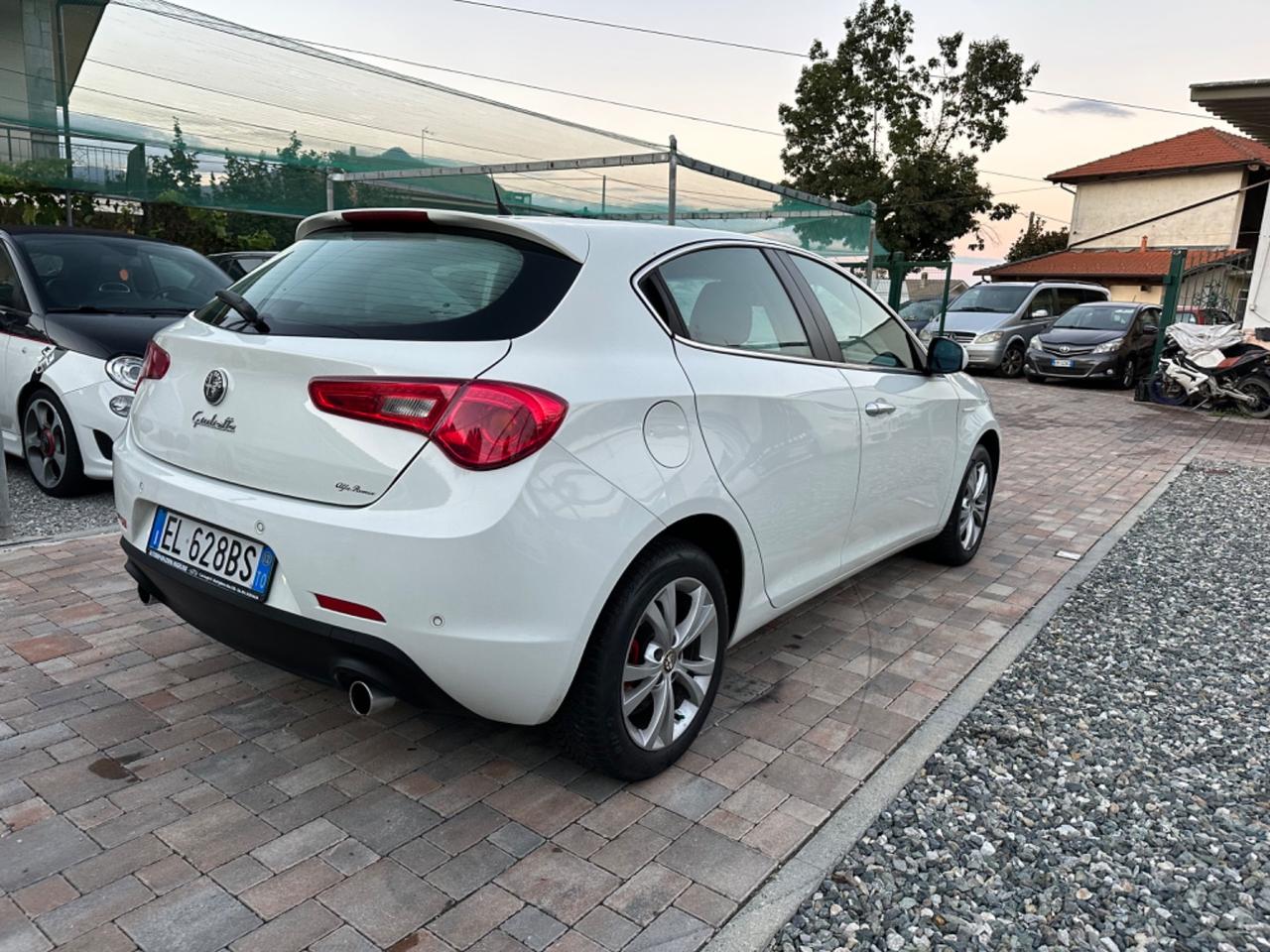 Alfa Romeo Giulietta 2.0 JTDm-2 140 CV Progression