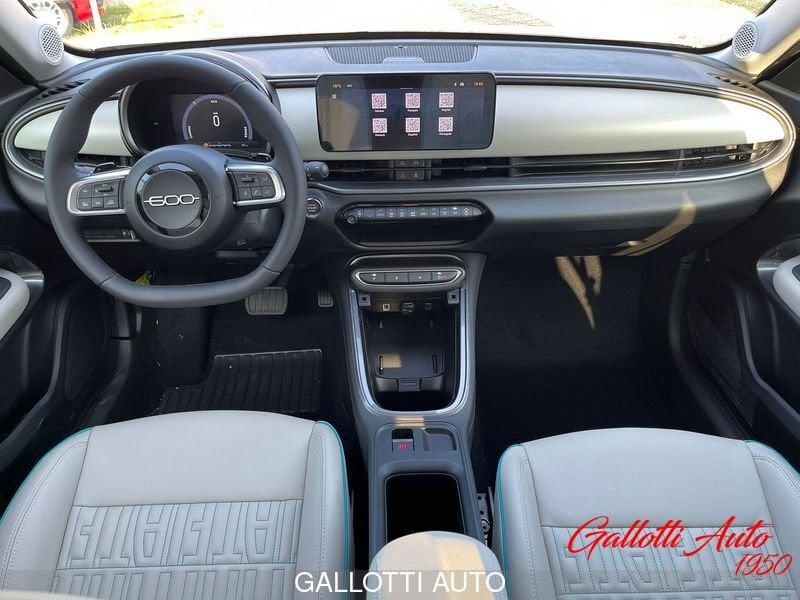 FIAT 600 1.2 Hybrid 110cv La Prima II