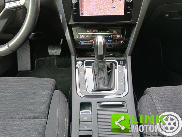 VOLKSWAGEN Passat Variant 2.0 TDI SCR EVO DSG Executive