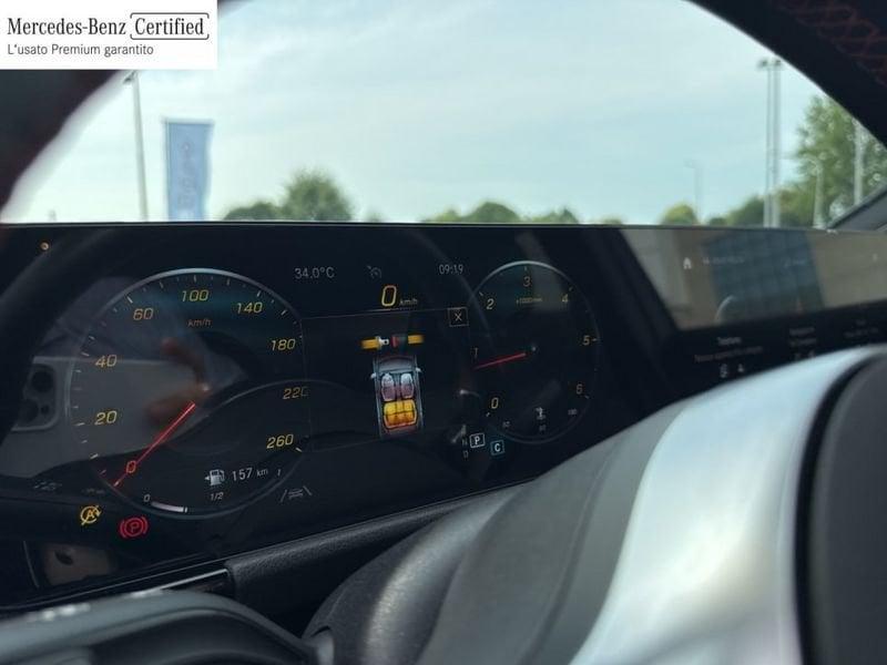 Mercedes-Benz GLA 200 D PREMIUM AUTO