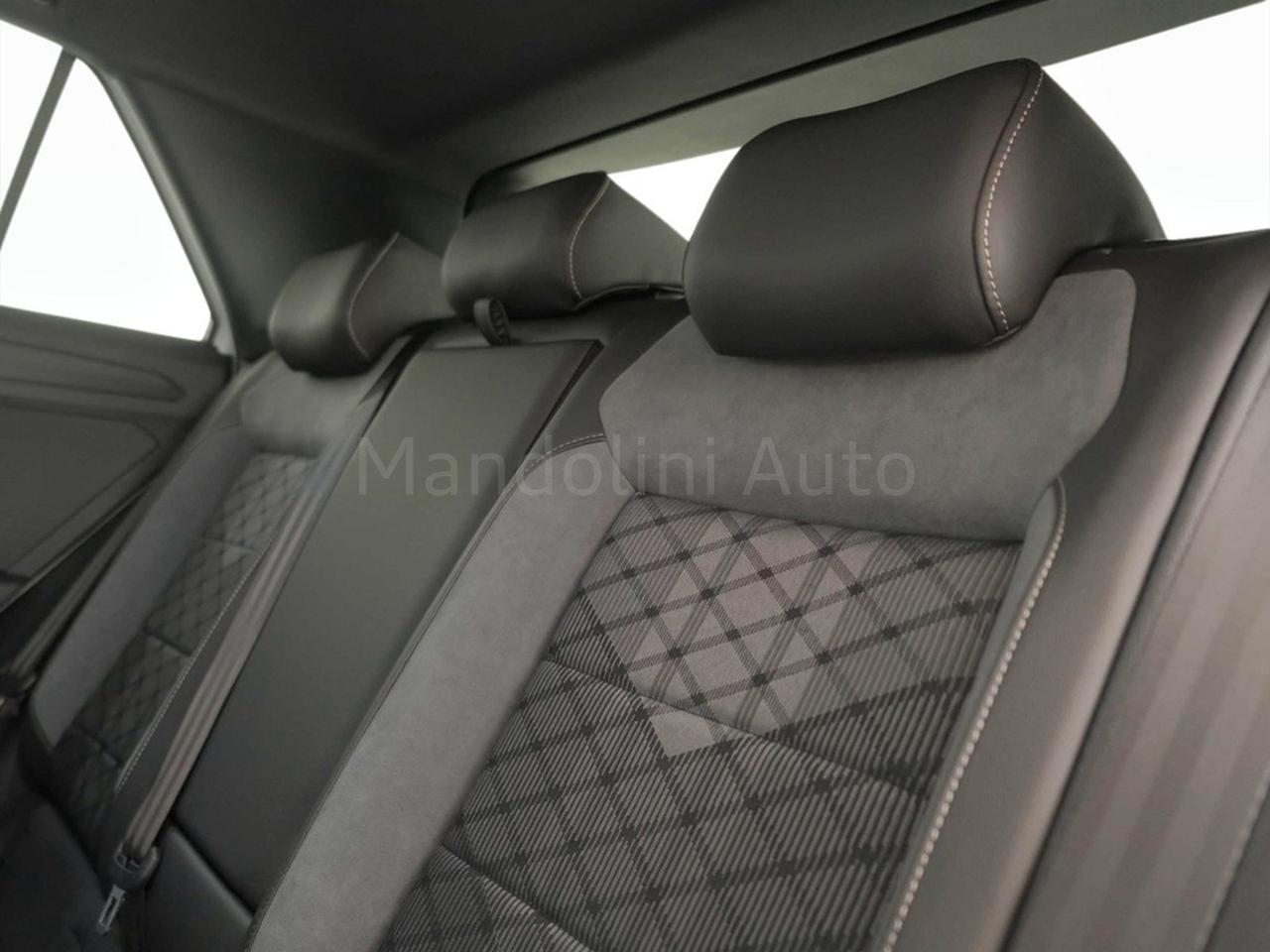 Volkswagen T-Roc 1.0 tsi 110cv r line
