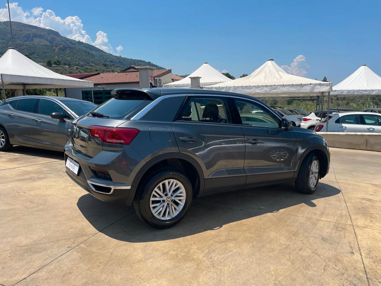 Volkswagen T-Roc 1.5 TSI ACT DSG Business BlueMotion Technology