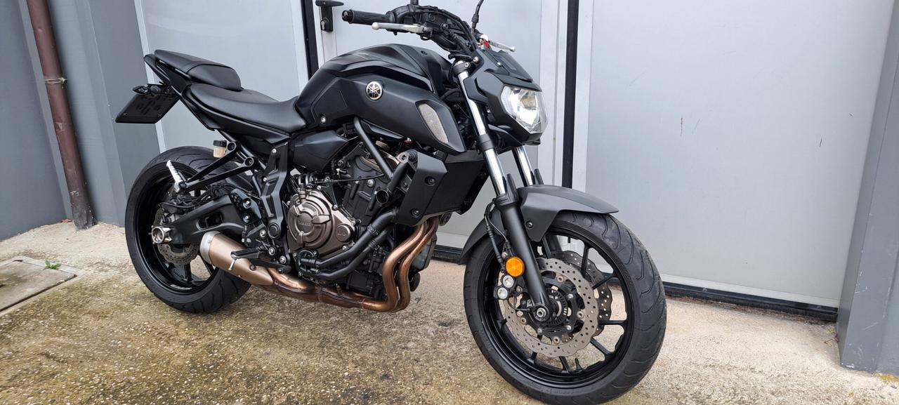 Yamaha MT-07 depo