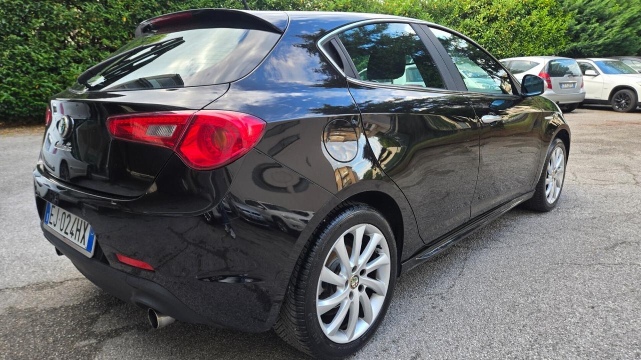 Alfa Romeo Giulietta 2.0 JTDm-2 140 CV Exclusive