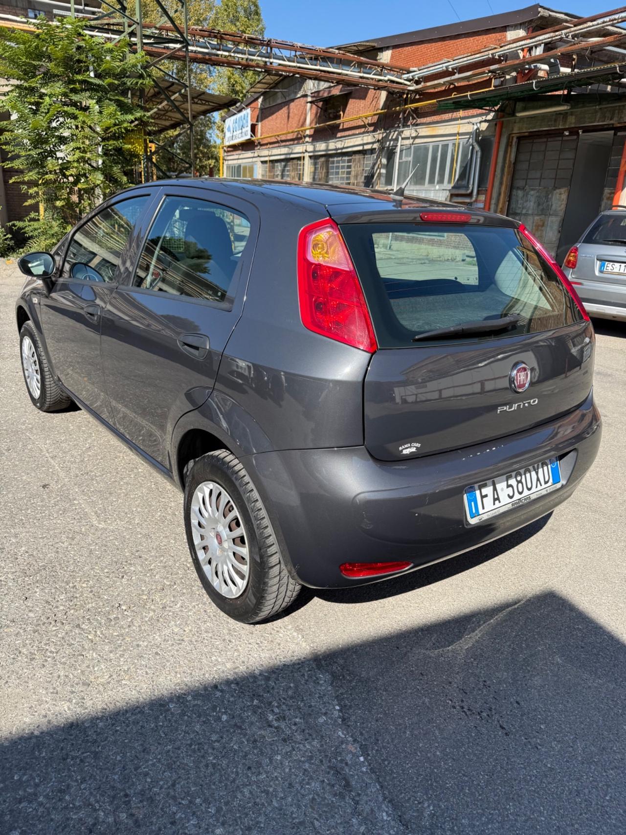 Fiat Punto 1.4 8V 5 porte Natural Power Lounge