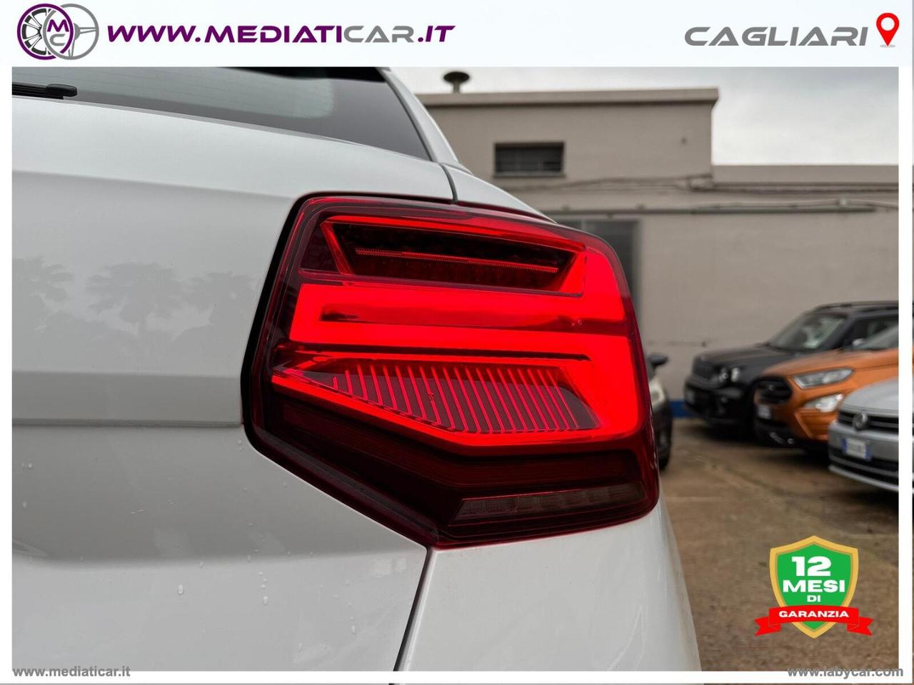 AUDI Q2 30 TDI S tronic Identity Black