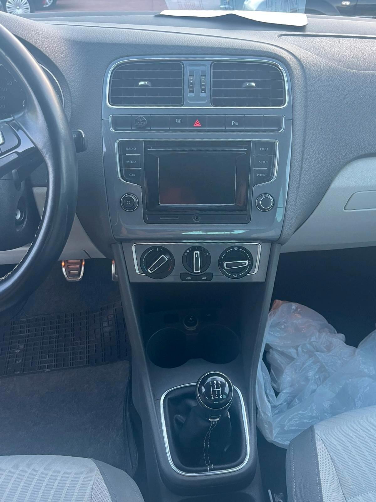 Volkswagen Polo 1.0 MPI 75 CV 5p. Fresh