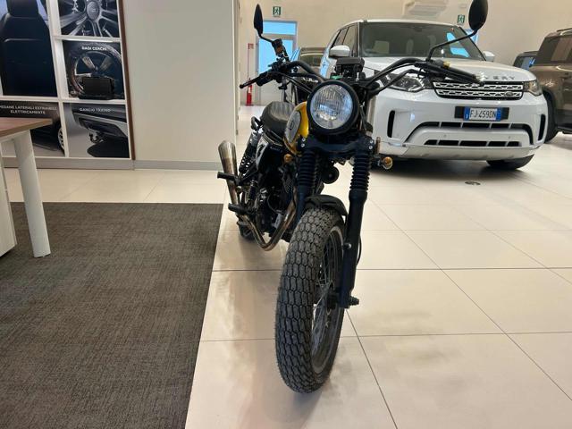 MASH Cafè Racer 125