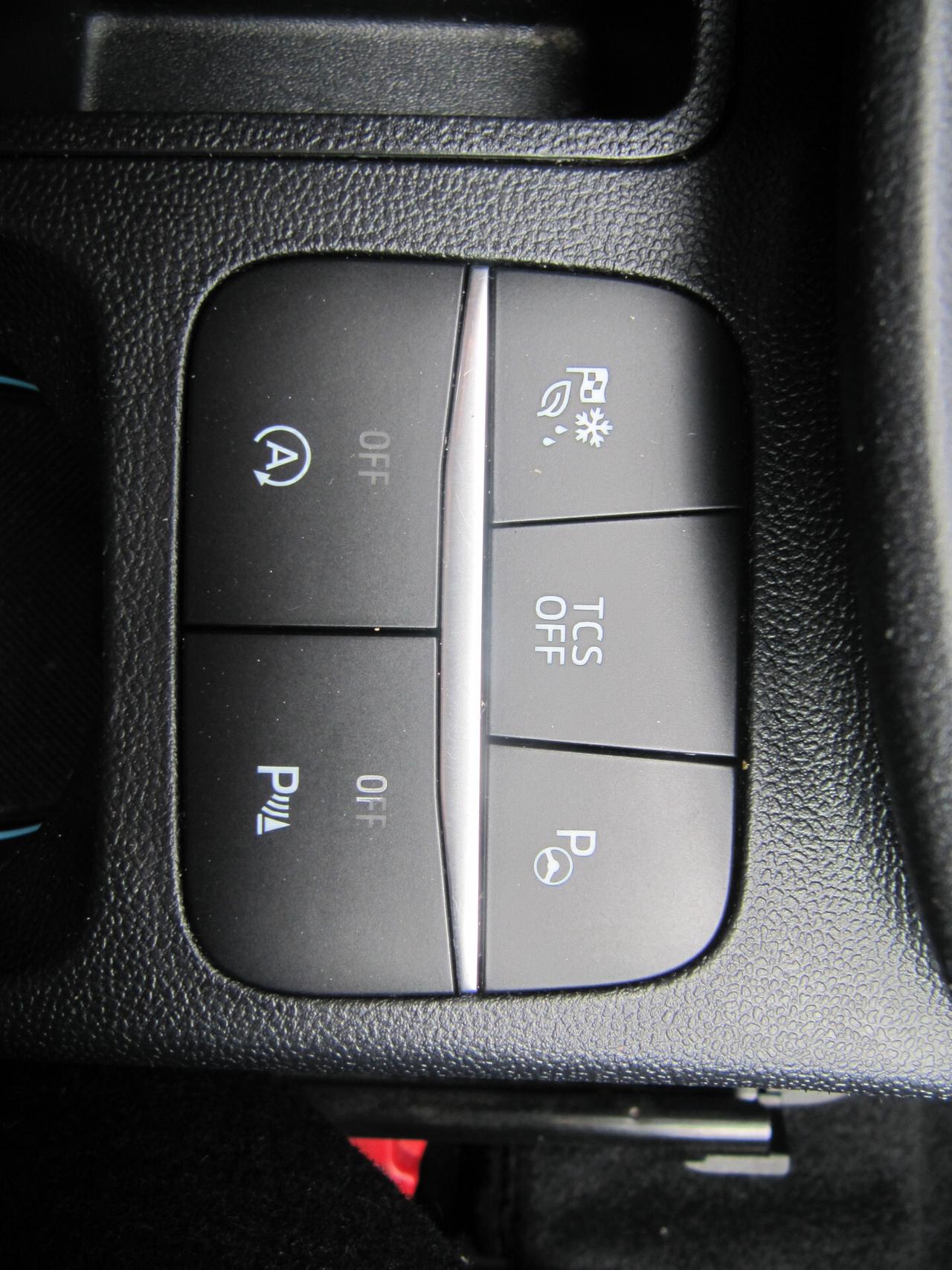 Ford Puma 1.0 EcoBoost Hybrid 125 CV S&S Titanium - automatico